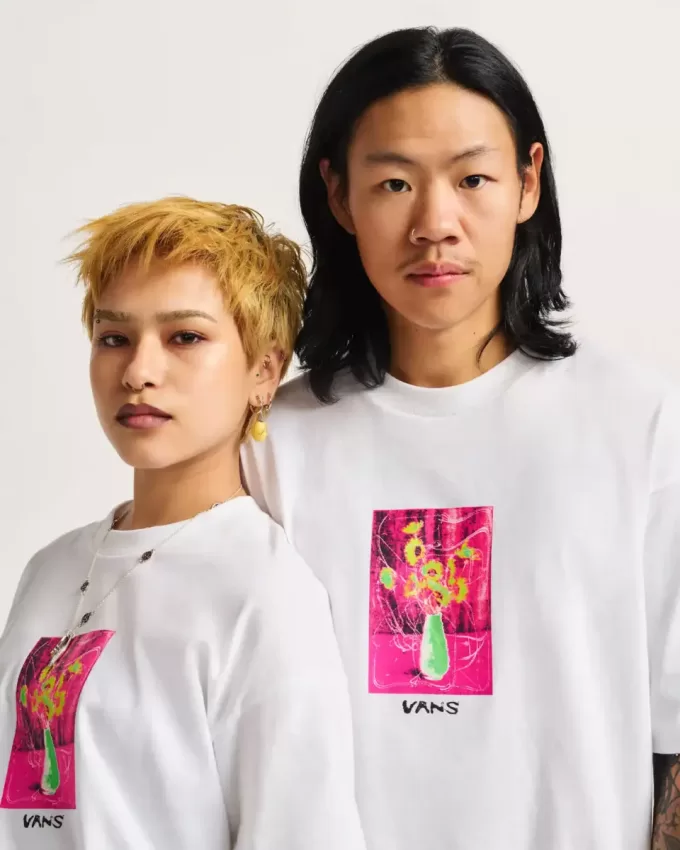 Blommig dekor T-shirt Blommig dekor T-shirt