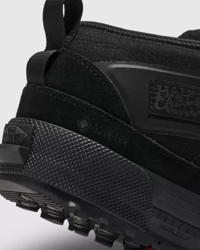 Halvhytt GORE-TEX isolerad sko Halvhytt GORE-TEX isolerad sko
