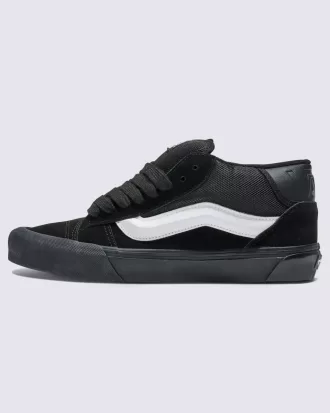 Knu Mid Shoe