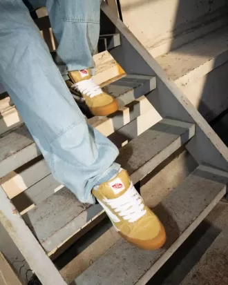 Knu Mid Shoe