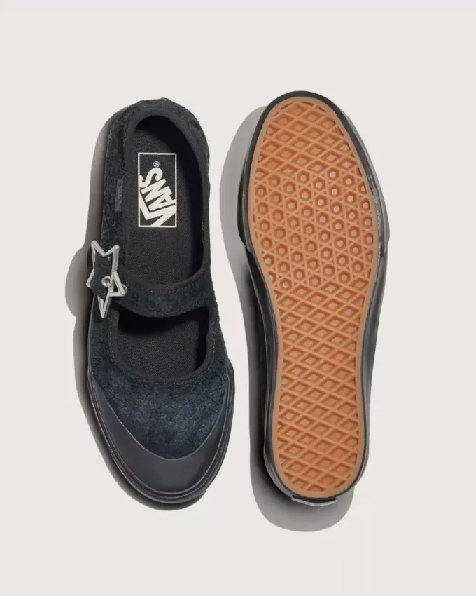 Mary Jane Shoe Mary Jane Shoe