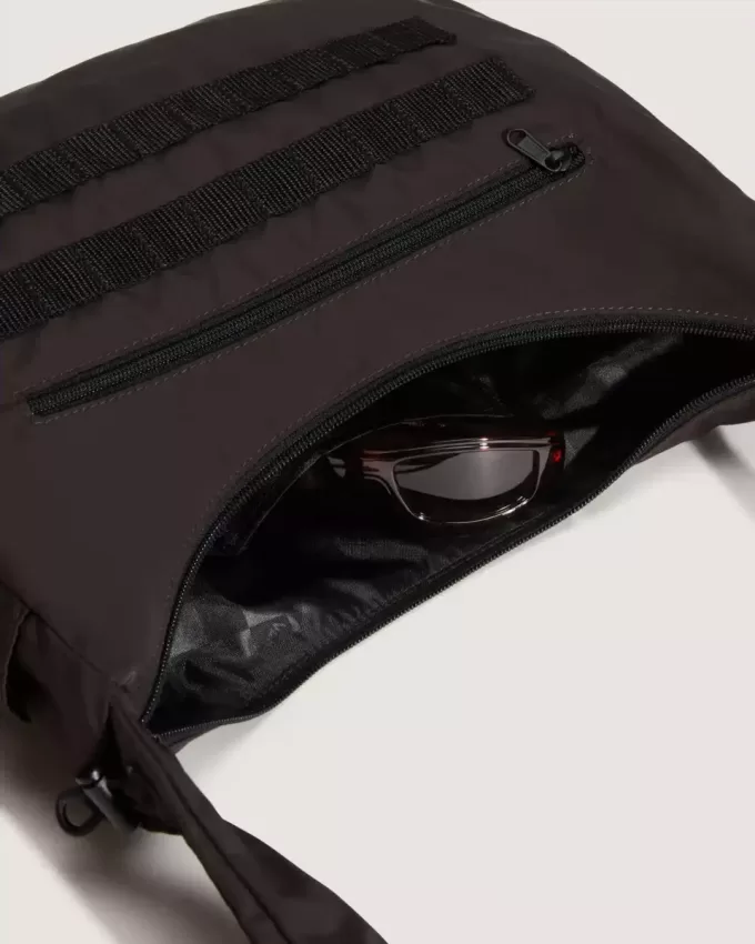 Offshoot Messenger Bag Offshoot Messenger Bag