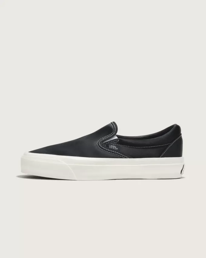 Premium Classic Slip-On Satin Sko Premium Classic Slip-On Satin Sko