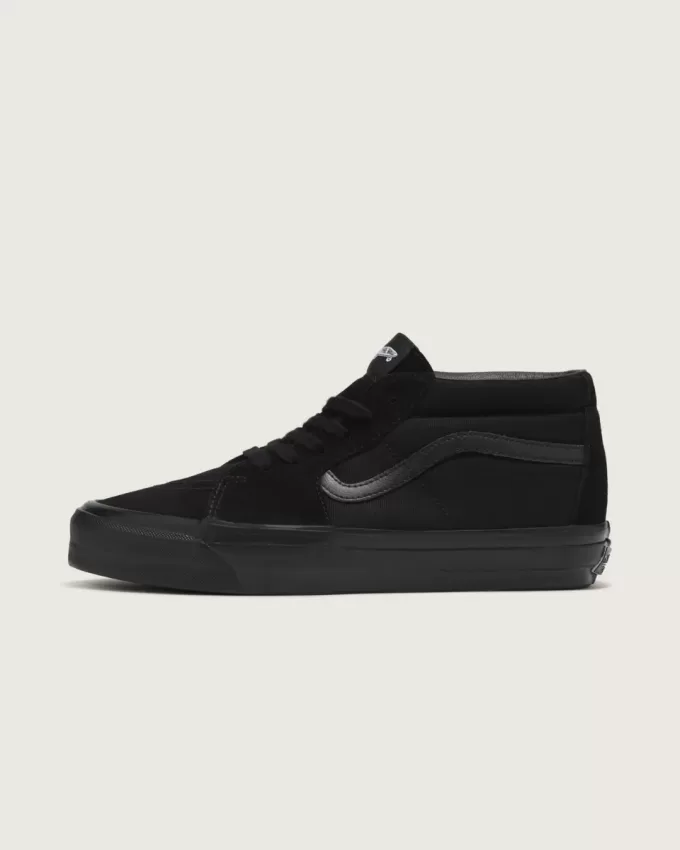 Premium Sk8-Mid Shoe Premium Sk8-Mid Shoe