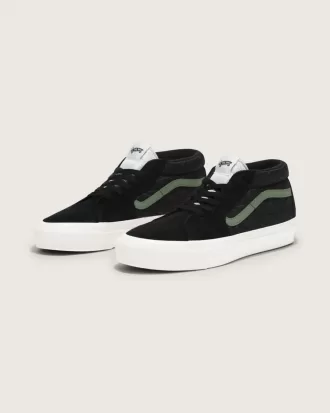 Premium Sk8-Mid Shoe