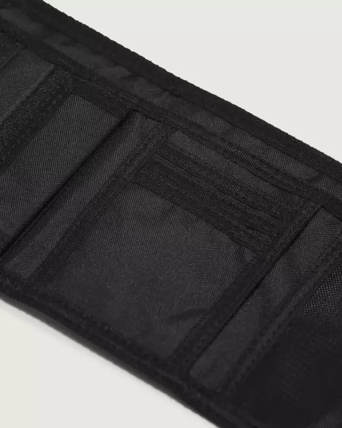 Sliped Trifold-plånbok Sliped Trifold-plånbok
