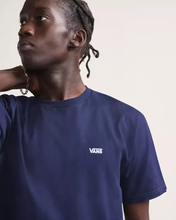 T-shirt med logotyp för vänster bröst