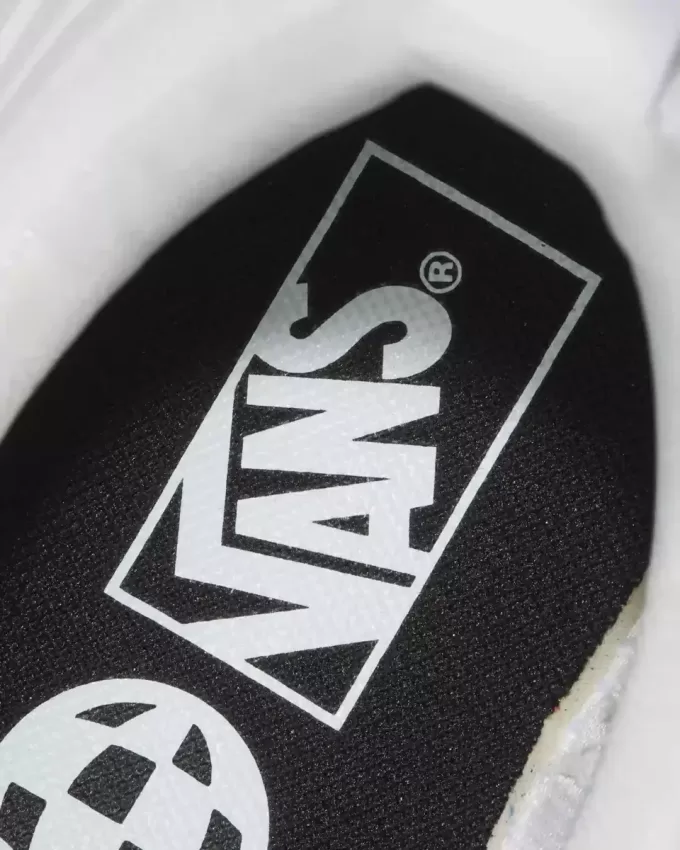 UltraRange Neo VR3 Sko UltraRange Neo VR3 Sko
