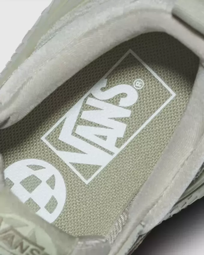 UltraRange Neo VR3 Sko UltraRange Neo VR3 Sko