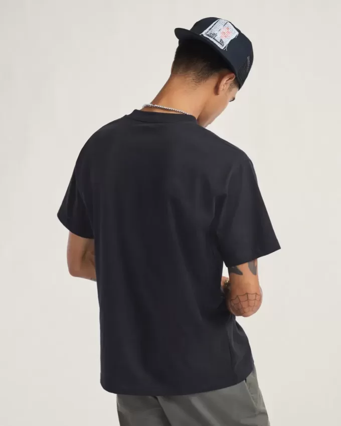 Upphöjd T-shirt Upphöjd T-shirt
