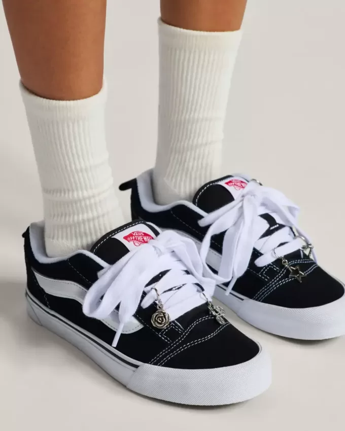Vans Bold and Bloom Shoe Charm Set